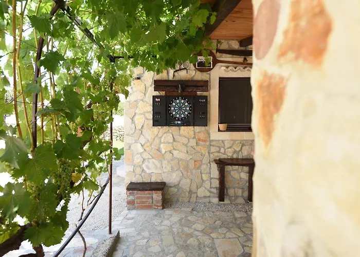 House & Apartment Palaca
